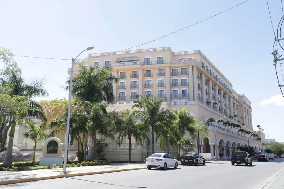 Hotel Fiesta Americana